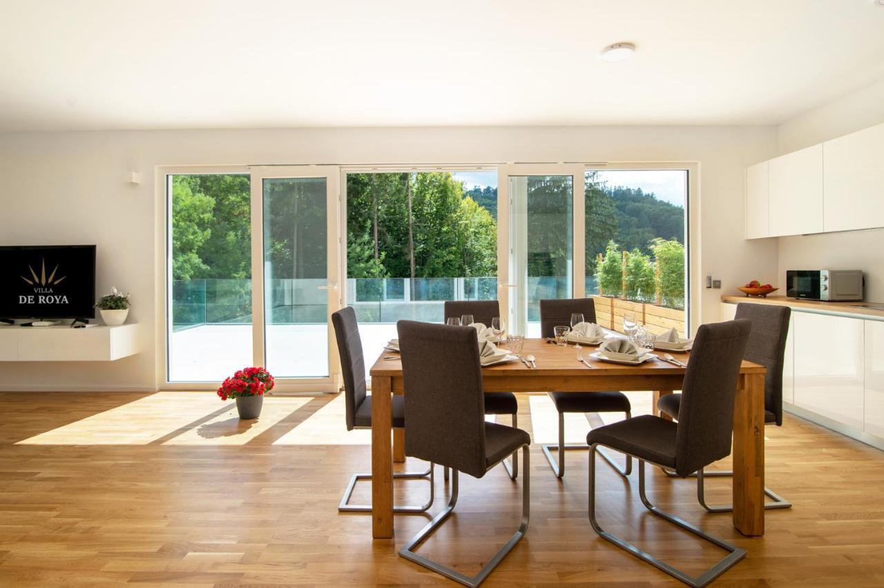 Apartman De Roya *